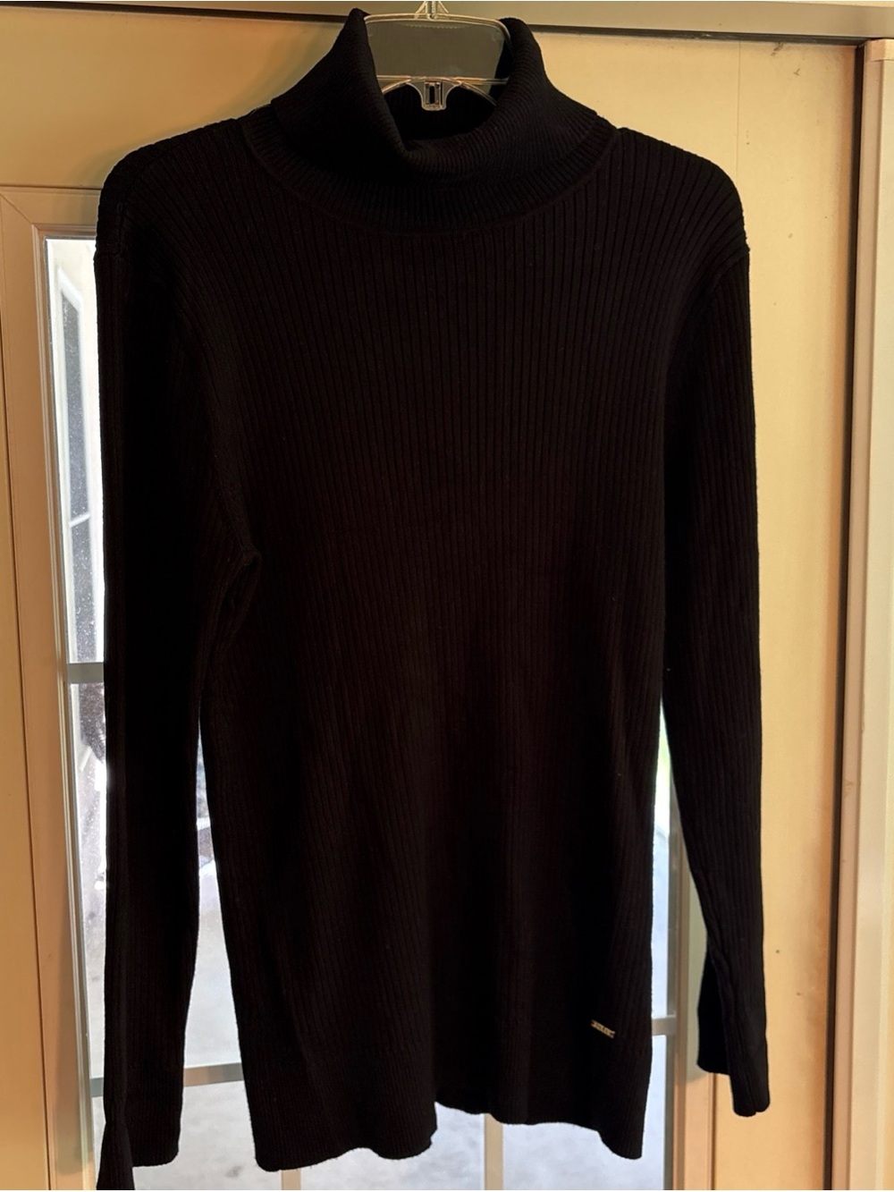DKNY Black Ribbed Turtleneck Sweater Large